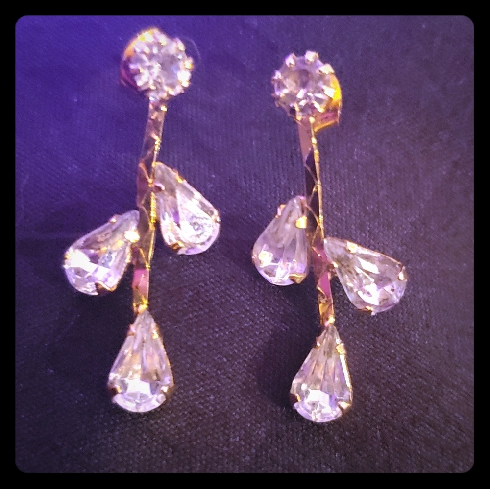 Earrings teardrop QZ